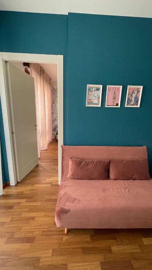 Bocconi 1 Bdr With Style Apartment Милано Екстериор снимка