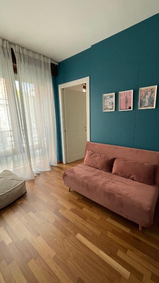 Bocconi 1 Bdr With Style Apartment Милано Екстериор снимка